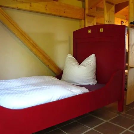 Apartment Gaestehaus Am Wangeliner Garten