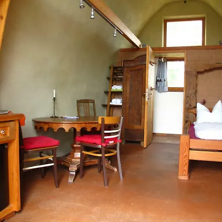 Apartment Gaestehaus Am Wangeliner Garten